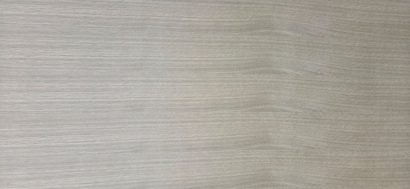 KRYSSFINER PLATE 12X2440X1220 EIK TO SIDER Konstruksjonsfiner FAST LAVPRIS
